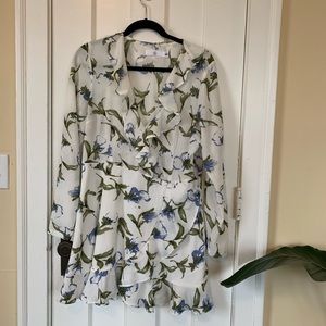 missguided white with blue flowers